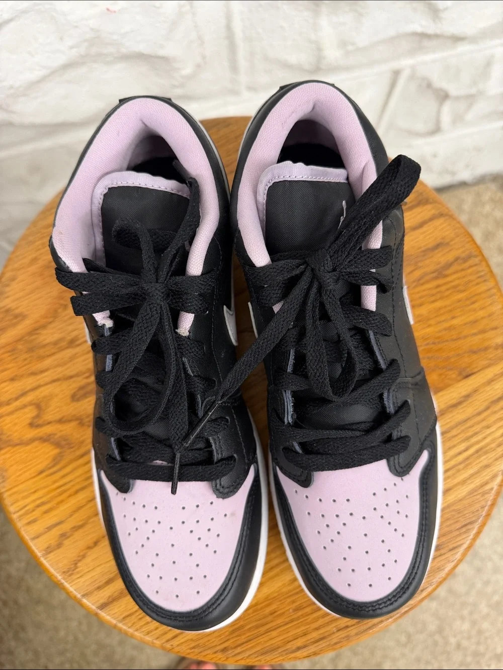 Nike Air Jordan 1 Low SE Sneakers Black Iced Lilac Purple